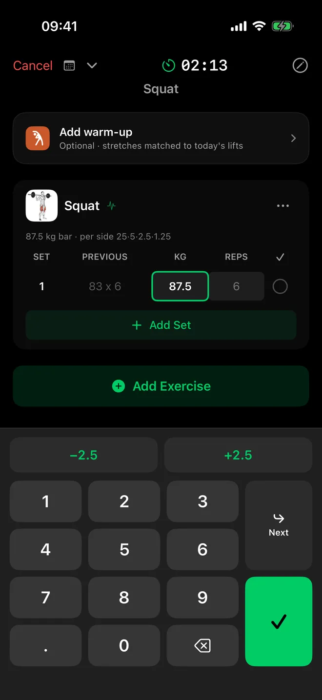 FormLens workout log: entering 87.5 kg for a squat set, with last session's numbers and the plates per side